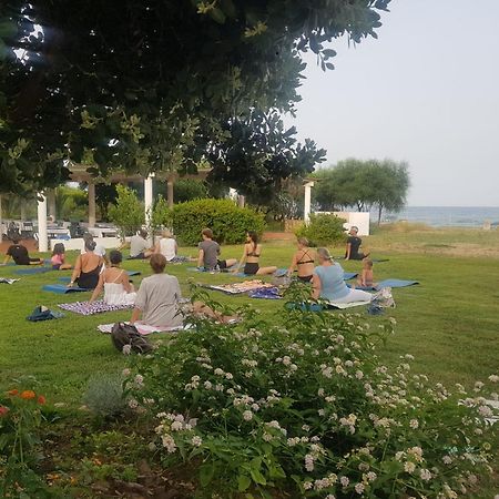 Hotel Mare Pineta Santa Margherita di Pula Buitenkant foto