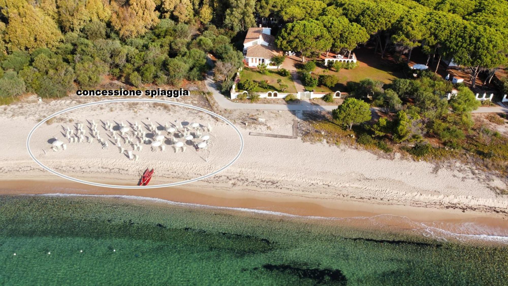 Hotel Mare Pineta Santa Margherita di Pula Buitenkant foto